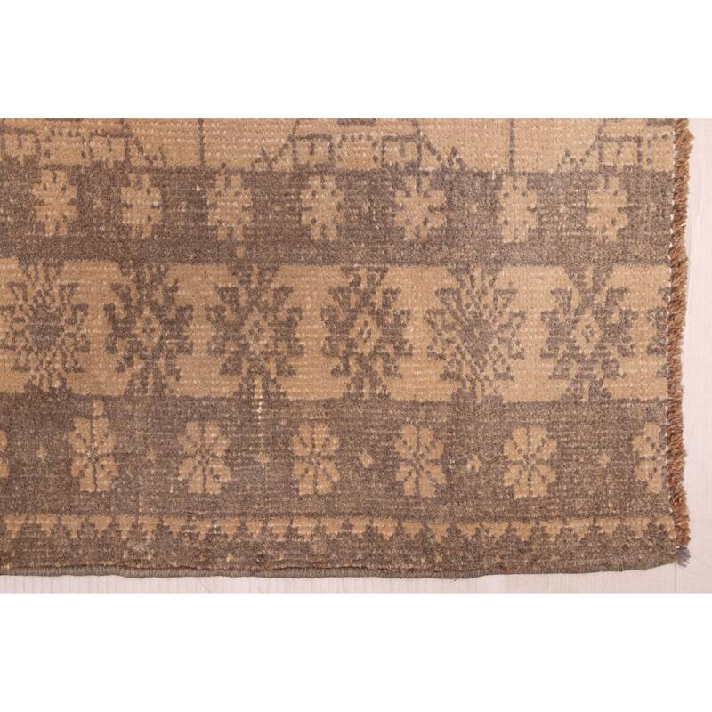 ECARPETGALLERY Hand-knotted Antalya Vintage Beige Wool Rug - 2'8 x 6'3