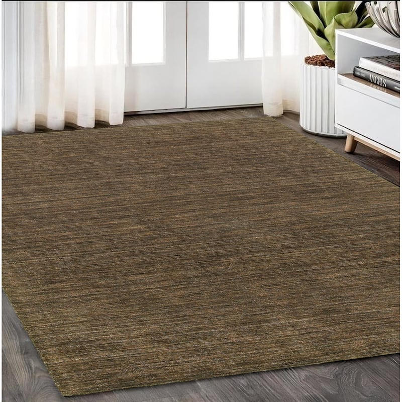 HomeRoots Solid Color Modern Rectangle Area Rug - 96.06 in. x 59.84 in. x 0.59 in.