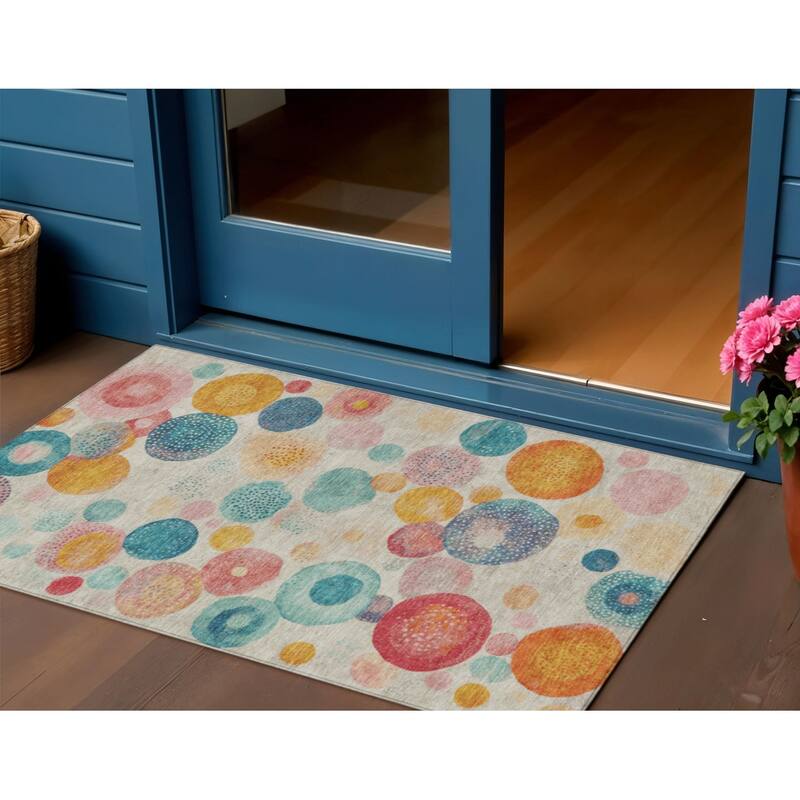 HomeRoots Geometric Transitional Rectangle Outdoor Rug - 3' x 5'