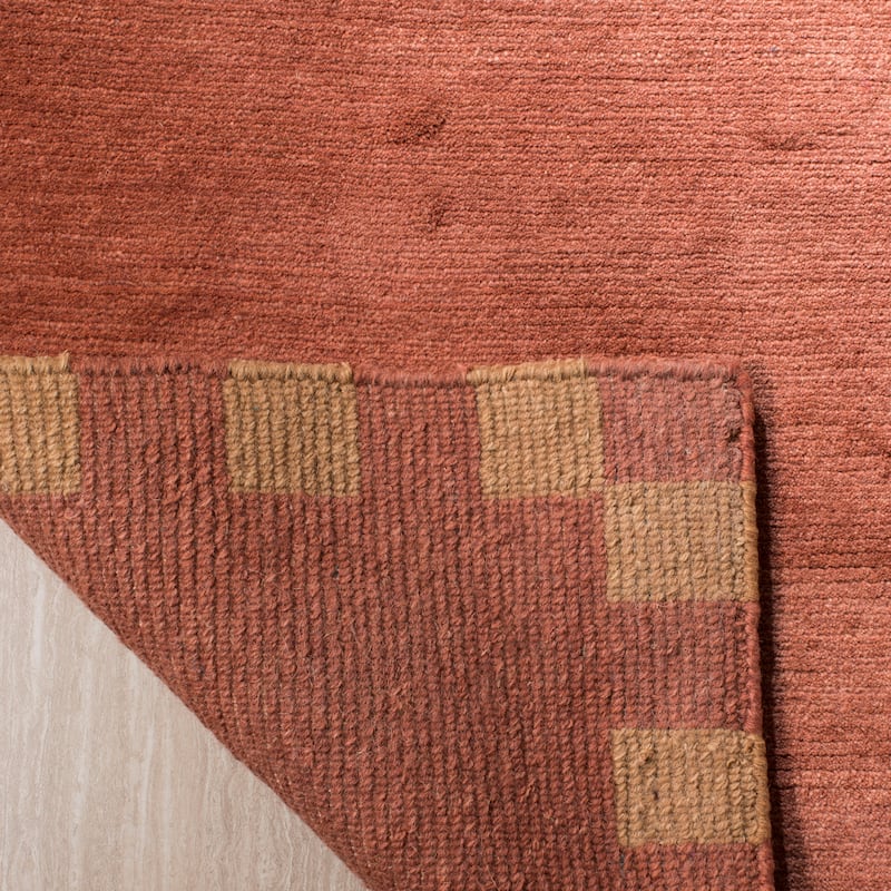 SAFAVIEH Couture Hand-knotted Tibetan Annelieke Modern Wool Rug