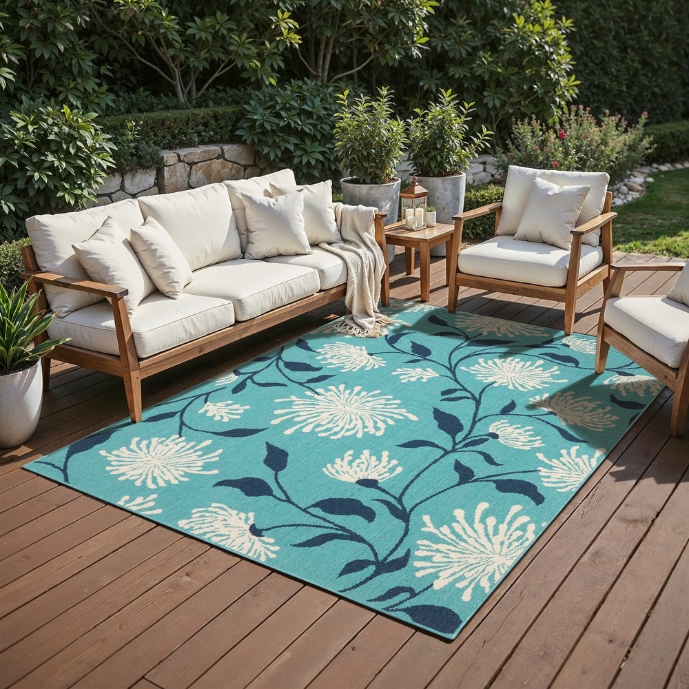 Miramar Blossoms Blue/ Navy Indoor/Outdoor Area Rug-