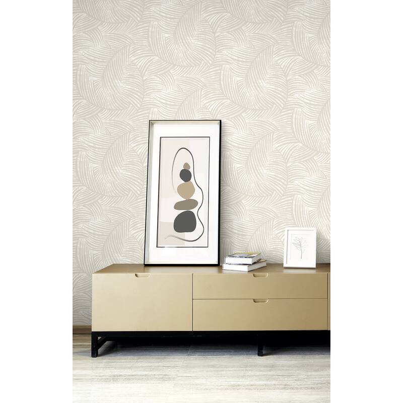 Seabrook Designs Zephyra Palms Glass Beaded Non-Woven Unpasted Wallpaper