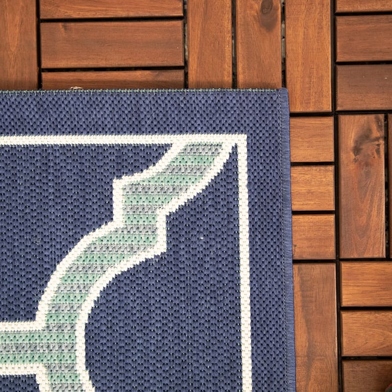 Amalie Trellis Indoor/Outdoor Area Rug