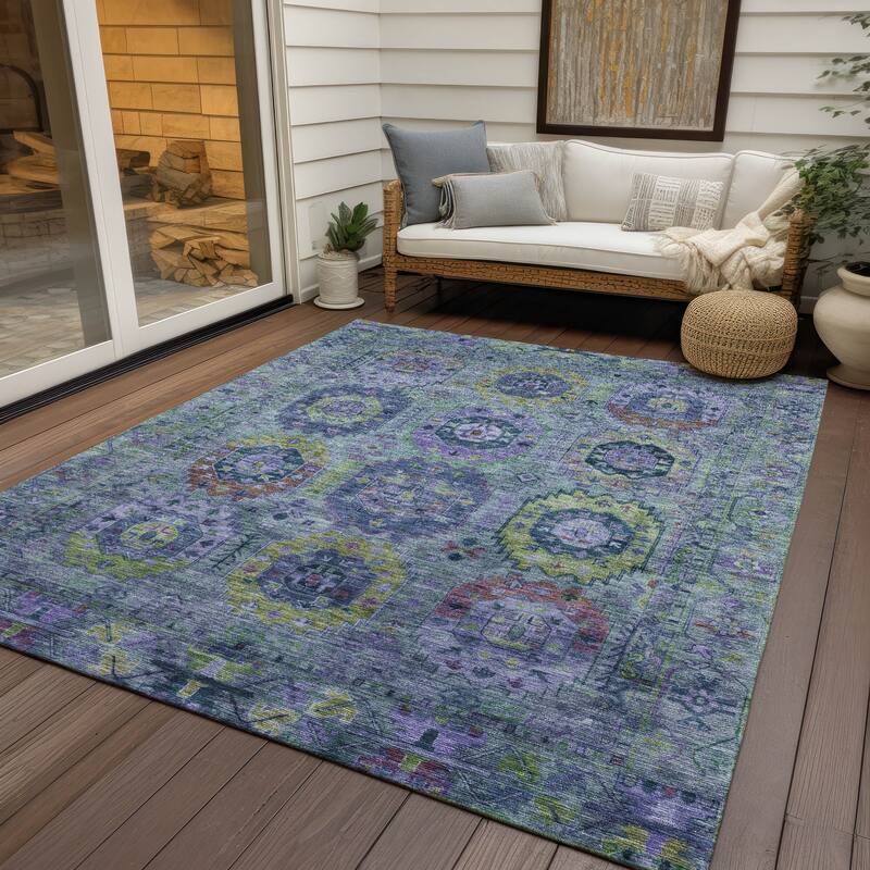 Machine Washable Indoor/ Outdoor Boho Vintage Chantille Rug