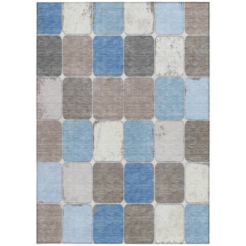 HomeRoots Geometric Transitional Rectangle Outdoor Rug