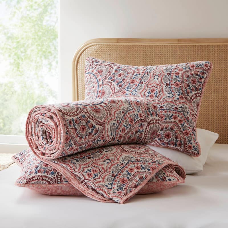 Chelsea Square Valerie Boho Floral Reversible Quilt