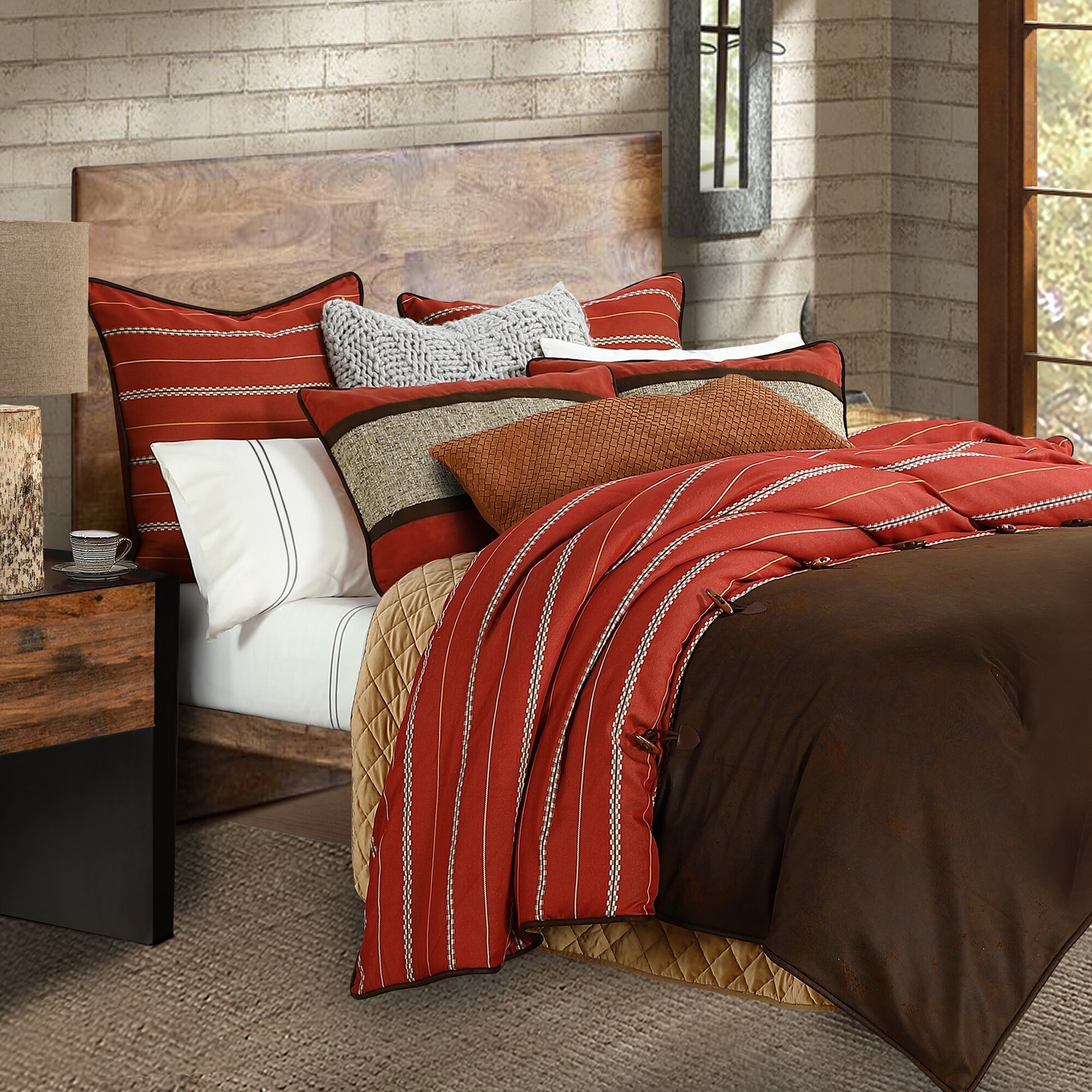 3 PC Carter Comforter Set, Queen - On 