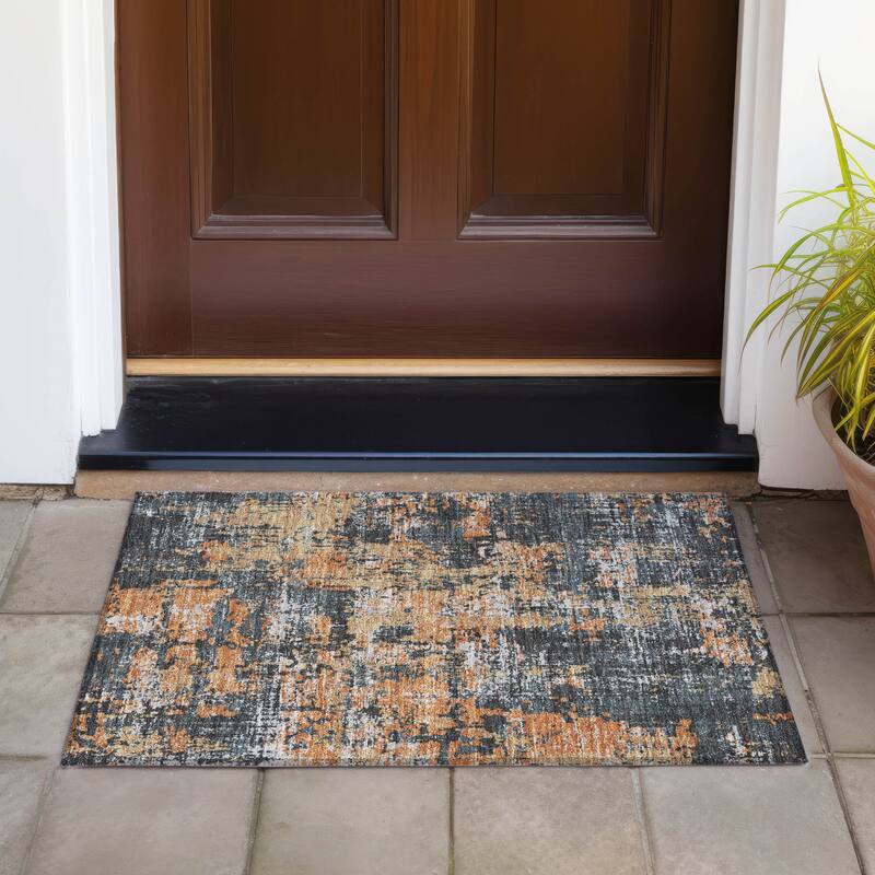 Machine Washable Indoor/ Outdoor Abstract Chantille Rug - Charcoal - 1'8" x 2'6"
