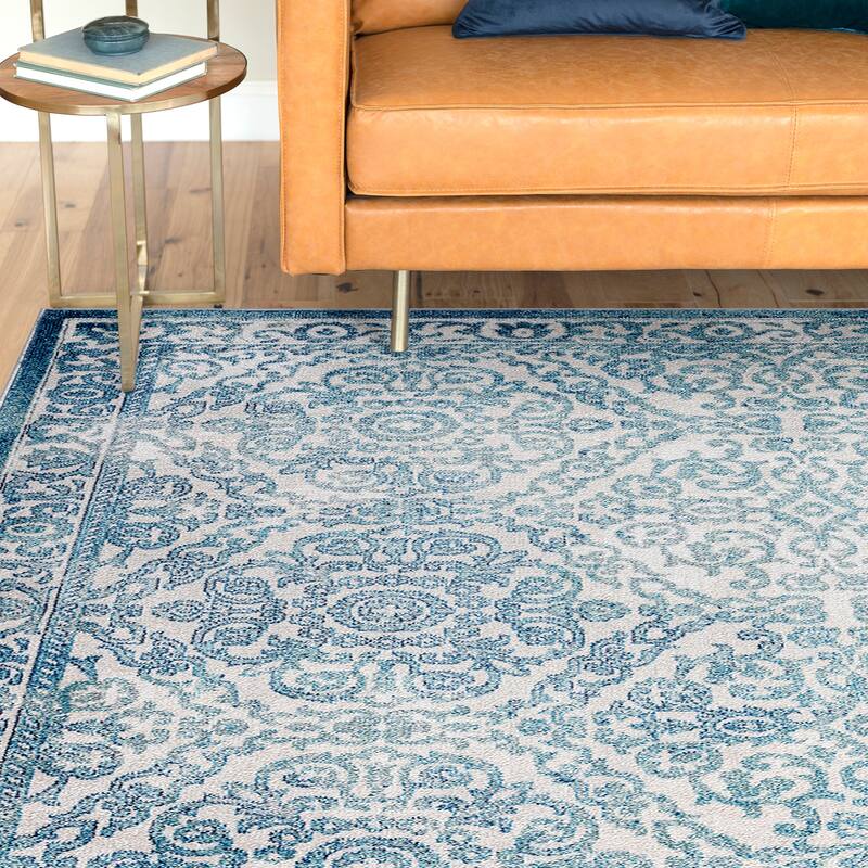 Esplanade Farmhouse Oriental Indoor Area Rug - 5'3'' x 7'7'' - Gray/Cream