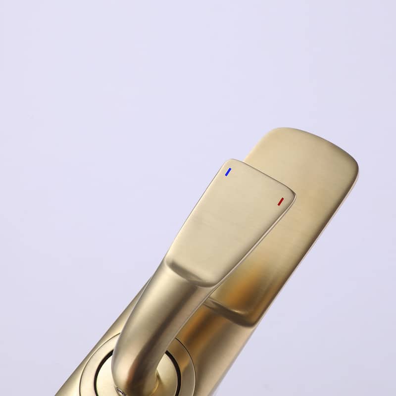 Single Handle Bahtroom Sink Faucet One Hole Bathroom Faucet Modern Basin Vanity Taps With Valve