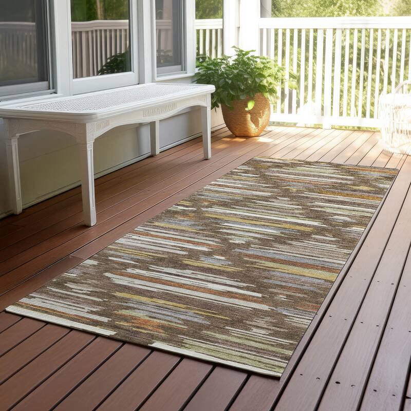 Machine Washable Indoor/ Outdoor Modern Trellis Chantille Rug - Chocolate - 2'3" x 7'6"