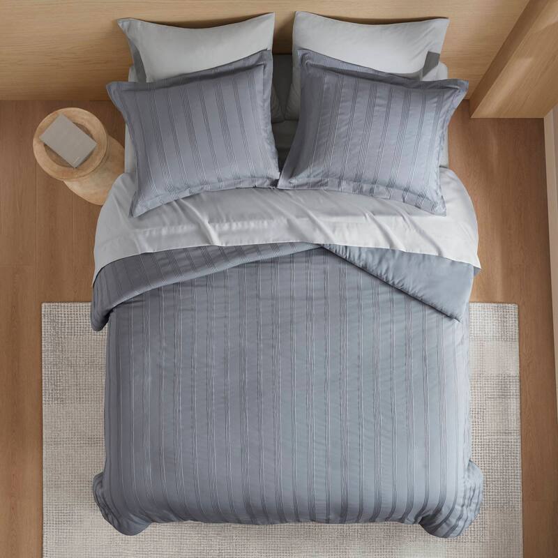 Chelsea Square Logan Woven Striped Duvet Set