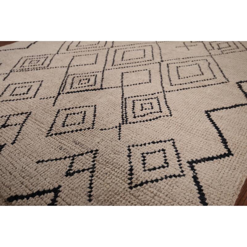 Beige Moroccan Oriental Area Rug Hand-Knotted Wool Carpet - 4'8" x 8'3"