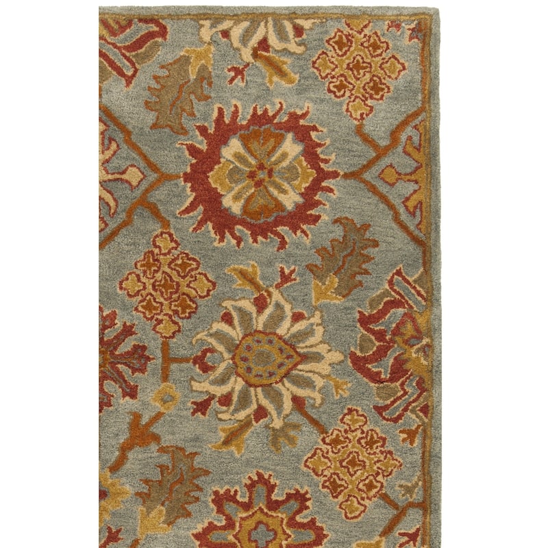 SAFAVIEH Handmade Heritage Marianela Traditional Oriental Wool Rug