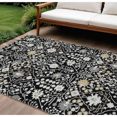 HomeRoots Oriental Traditional Rectangle Outdoor Rug