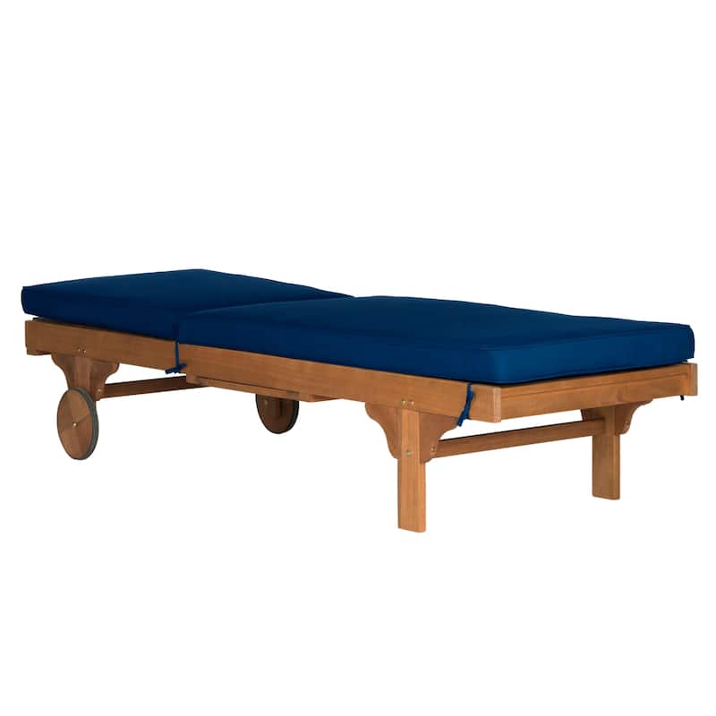 SAFAVIEH Outdoor Aubrie Adjustable Chaise Lounge Chair with Wheel.