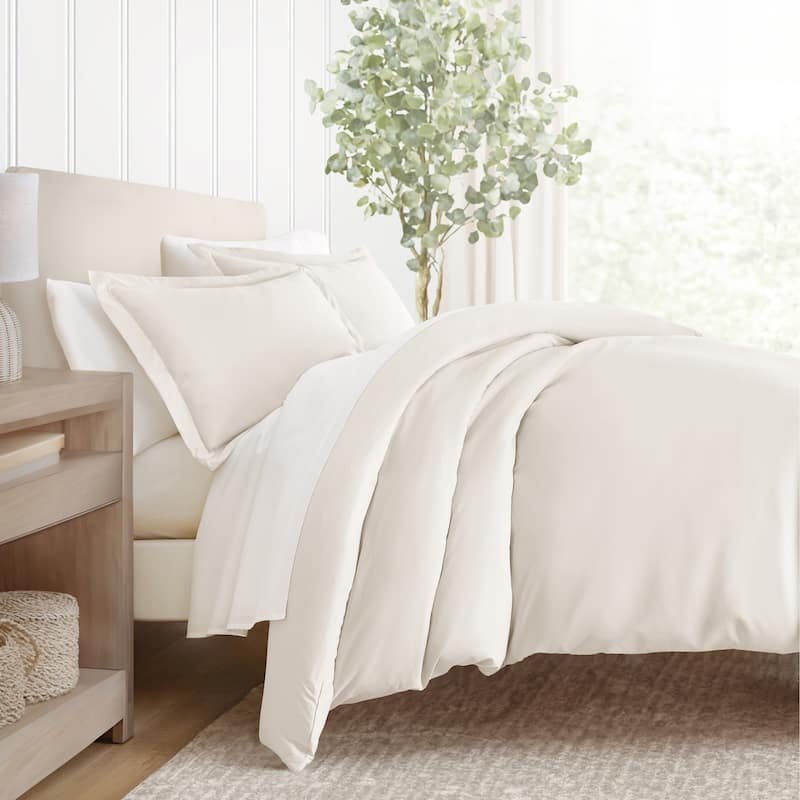 Simply Essential Solid Duvet Cover