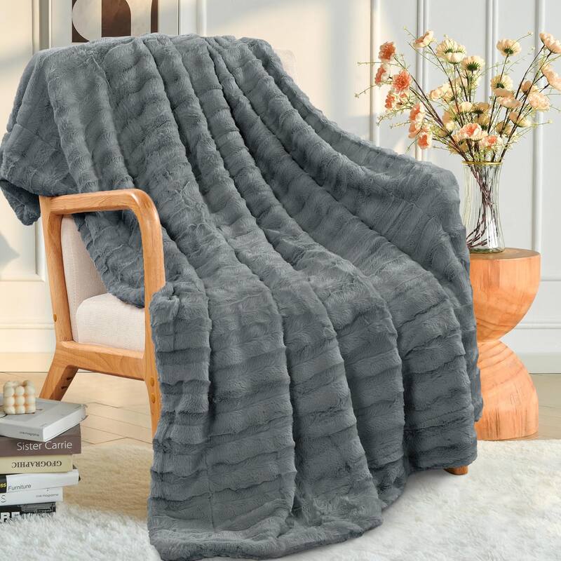 Oversized Derby Double Sided Fauxfur Throw