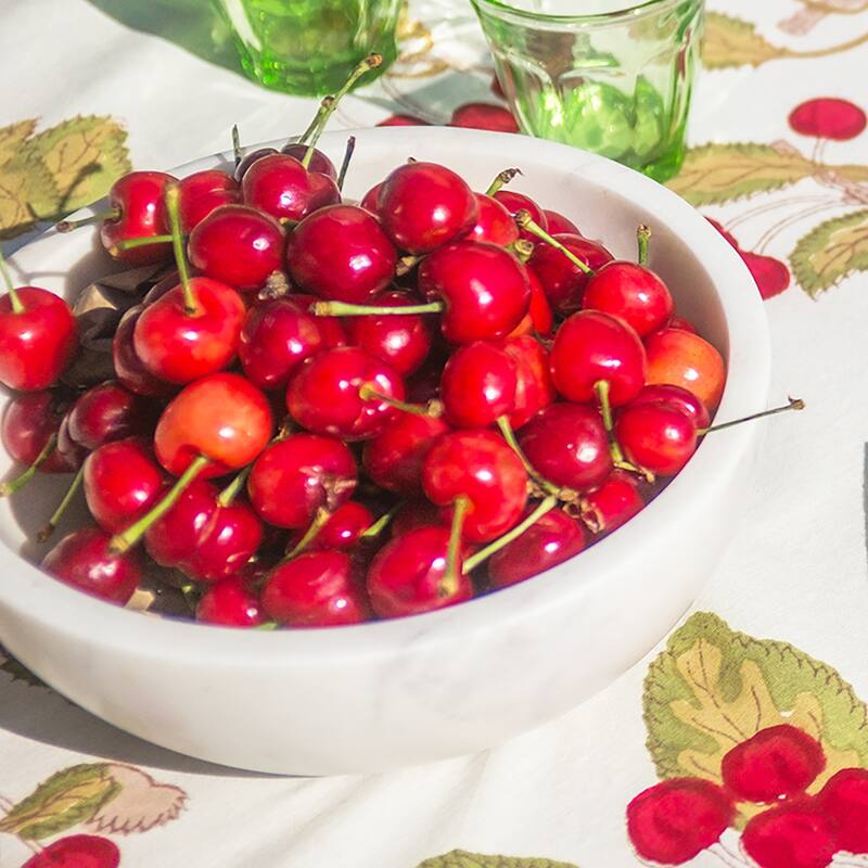 Couleur Nature Cherry Tablecloth - Red/Green - 71" x 142
