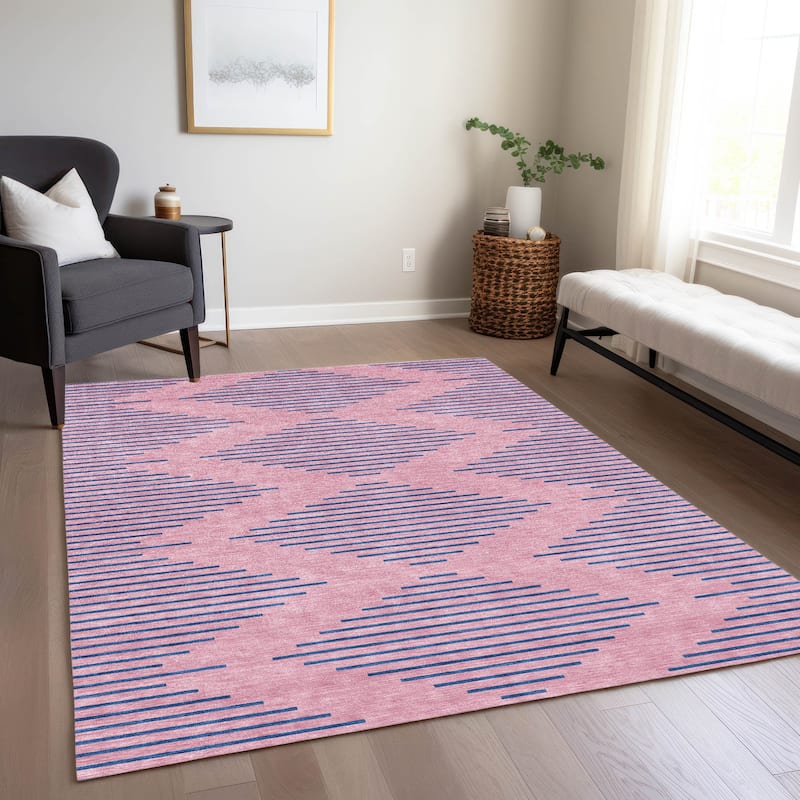 Machine Washable Indoor/ Outdoor Contemporary Geo Chantille Rug