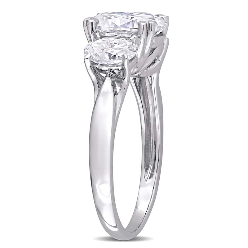 Miadora 3ct DEW Oval-cut Moissanite 3-Stone Engagement Ring in 10k Gold