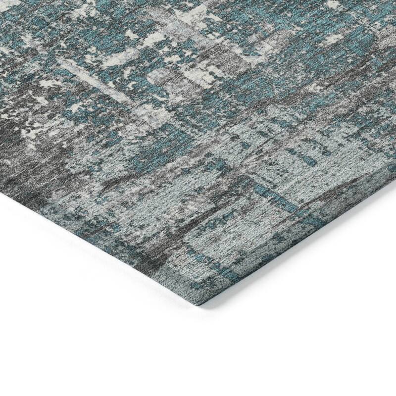 HomeRoots Geometric Transitional Rectangle Outdoor Rug