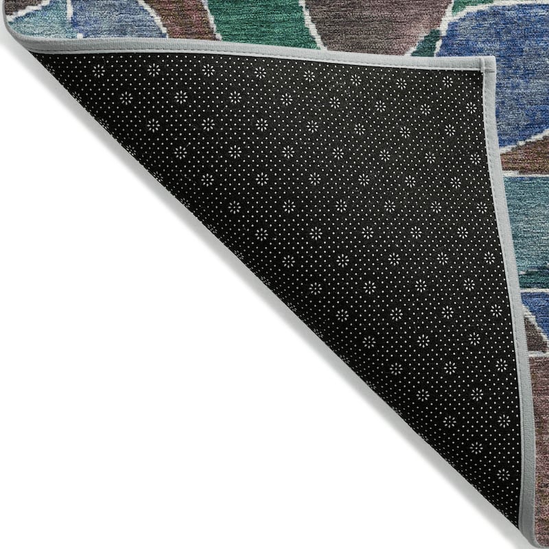 Machine Washable Indoor/Outdoor Casual Mosaic Chantille Rug