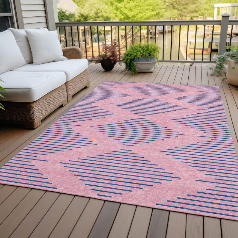 Machine Washable Indoor/ Outdoor Contemporary Geo Chantille Rug - Pink - 9' x 12'