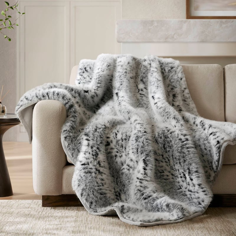 Harbor House Botswana Animal Print Faux Fur Throw Blanket - 60x80" - Snow Leopard