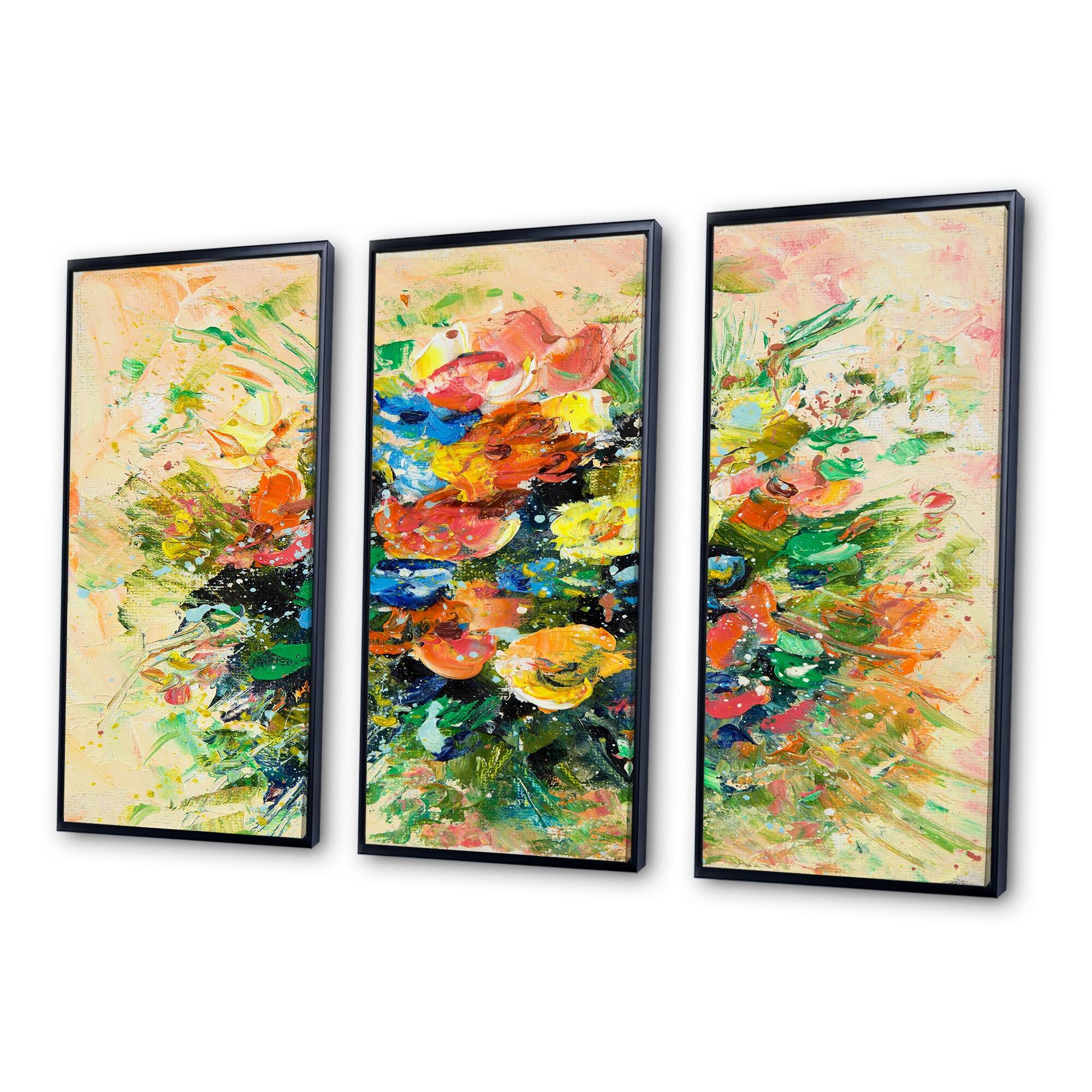 Designart "Vintage Fresh Flowers Bouquet Of Wildflowers" Traditional