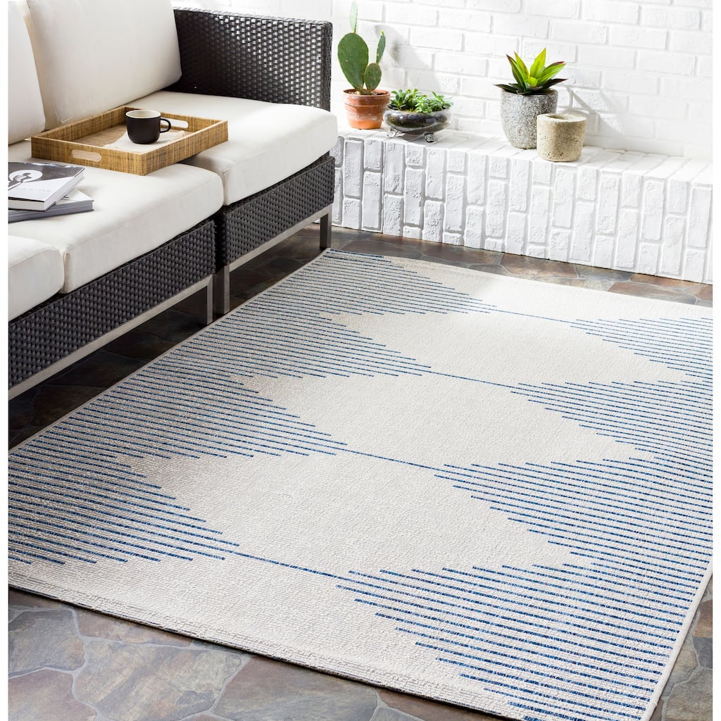 Livabliss Vivianne Modern Geometric Indoor/ Outdoor Area Rug