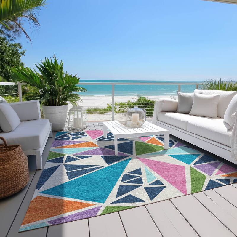 Machine Washable Indoor/ Outdoor Abstract Mosaic Chantille Rug