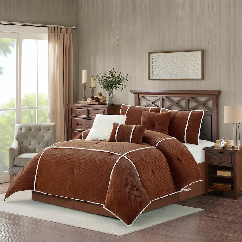 Nanshing Ingrid 7 Piece Cabin, Modern Comforter Set