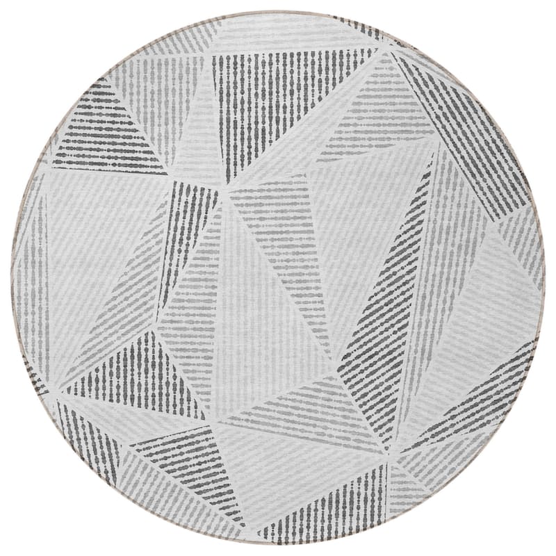 HomeRoots Geometric Transitional Rectangle Outdoor Rug