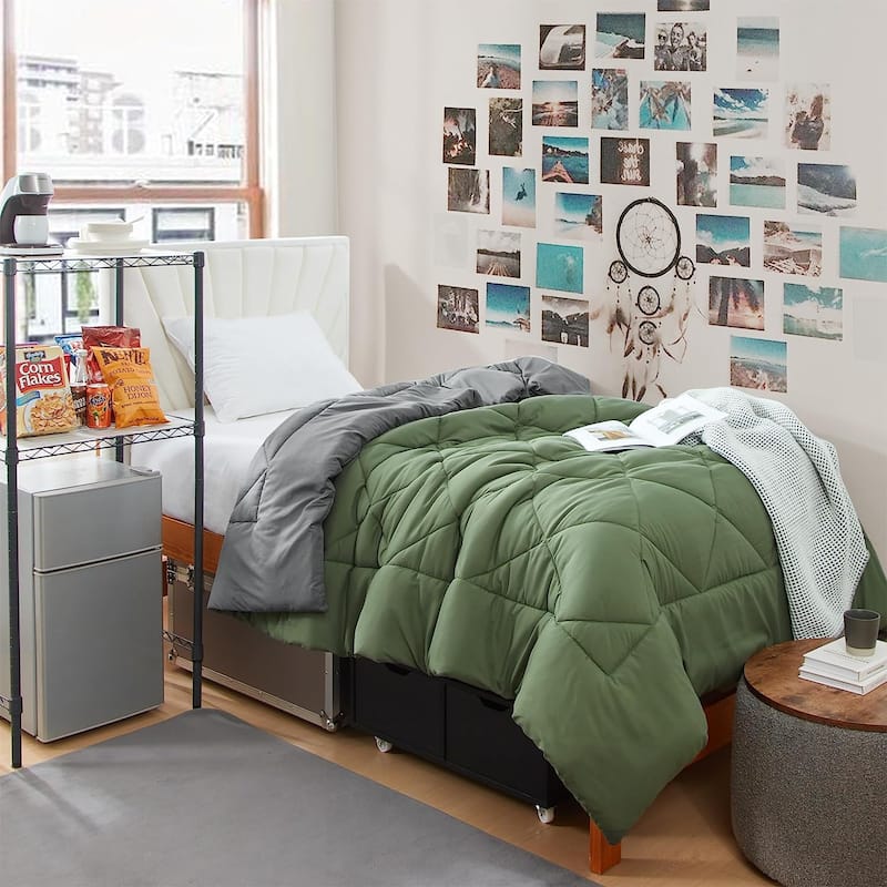 Hero Green/Charcoal Gray Reversible Twin XL Comforter