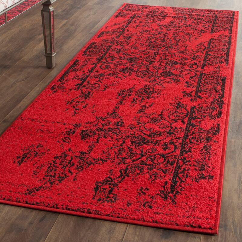 SAFAVIEH Adirondack Sierra Vintage Oriental Distressed Rug - 2'6" x 16' Runner - Red/Black