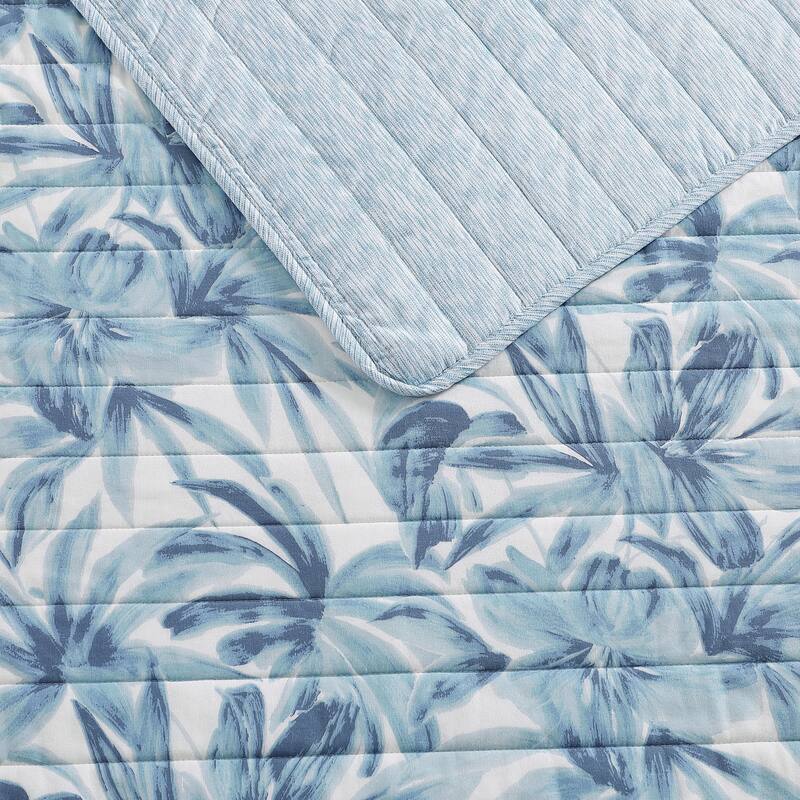 Tommy Bahama Aubrey Botanical Lightweight Reversible Cotton Quilt (Blue, 3 Piece Set)