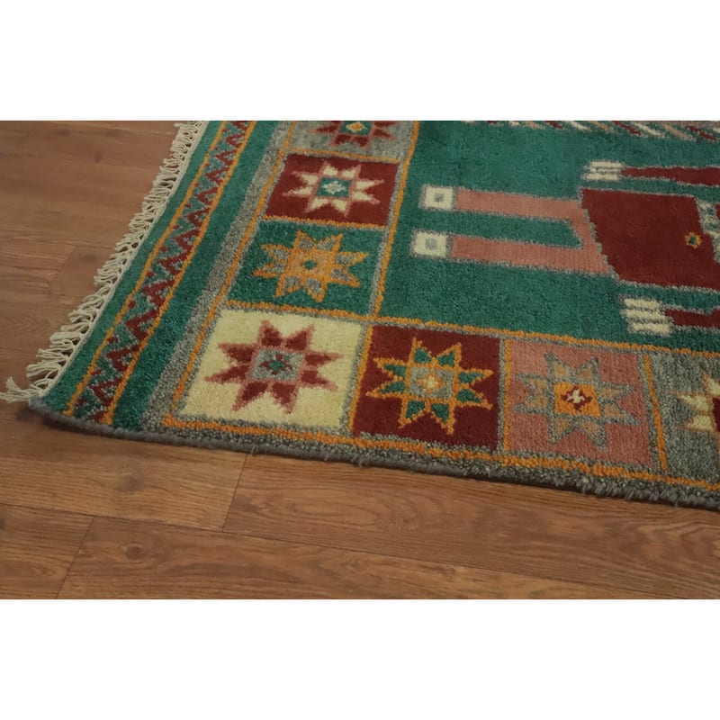 Hand-knotted Traditional Wool Green Geometric Oriental Area Rug - 9' 10'' X 4' 0''