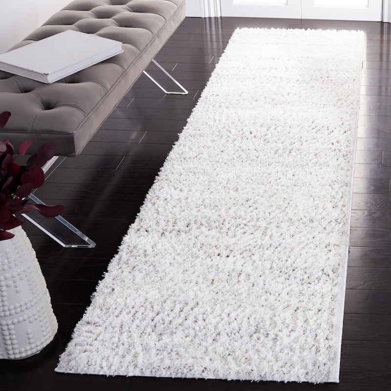 SAFAVIEH Berber Shag Rafaele 1.25-inch Thick Rug - 2'3" x 8' Runner - Ivory/Light Grey - Runner