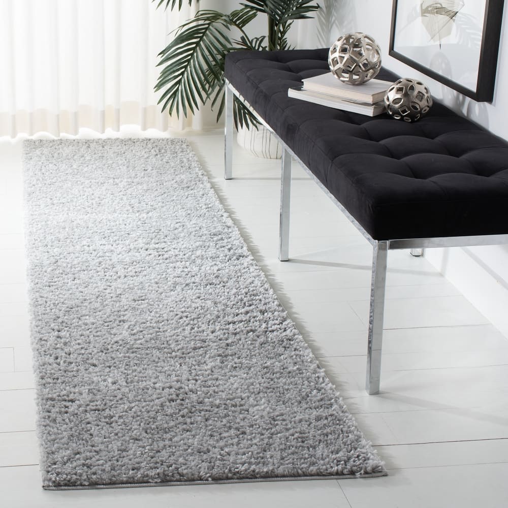 SAFAVIEH August Wilhelma Shag Solid 1.2-inch Thick Area Rug