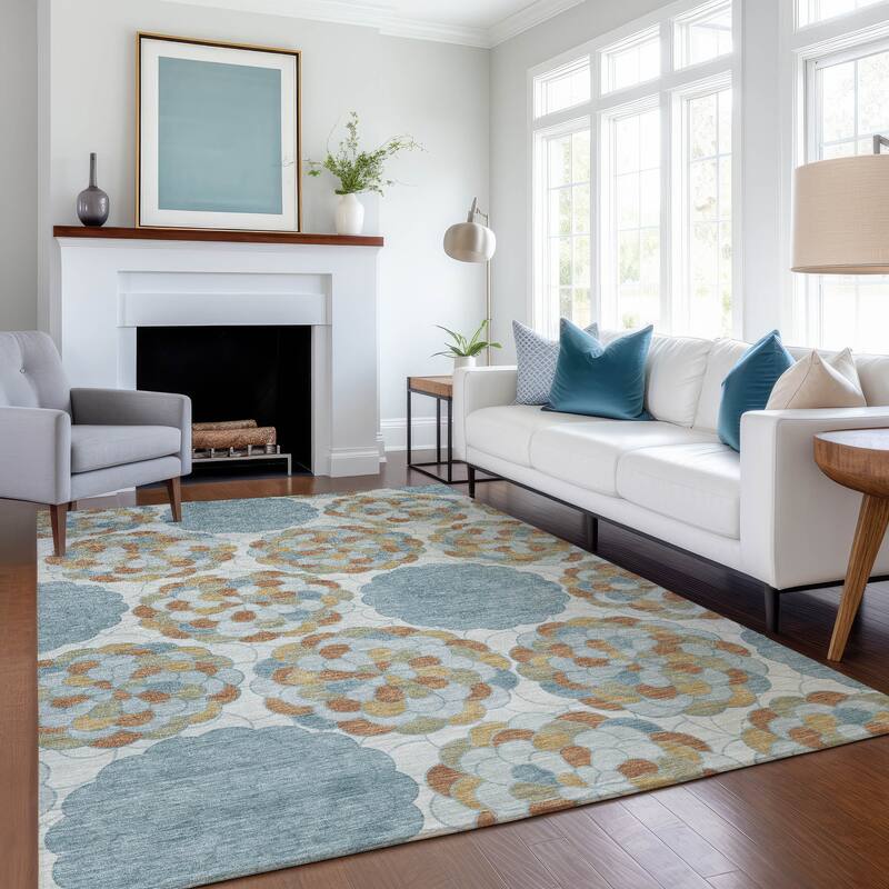 Machine Washable Indoor/ Outdoor Mosaic Cluster Chantille Rug