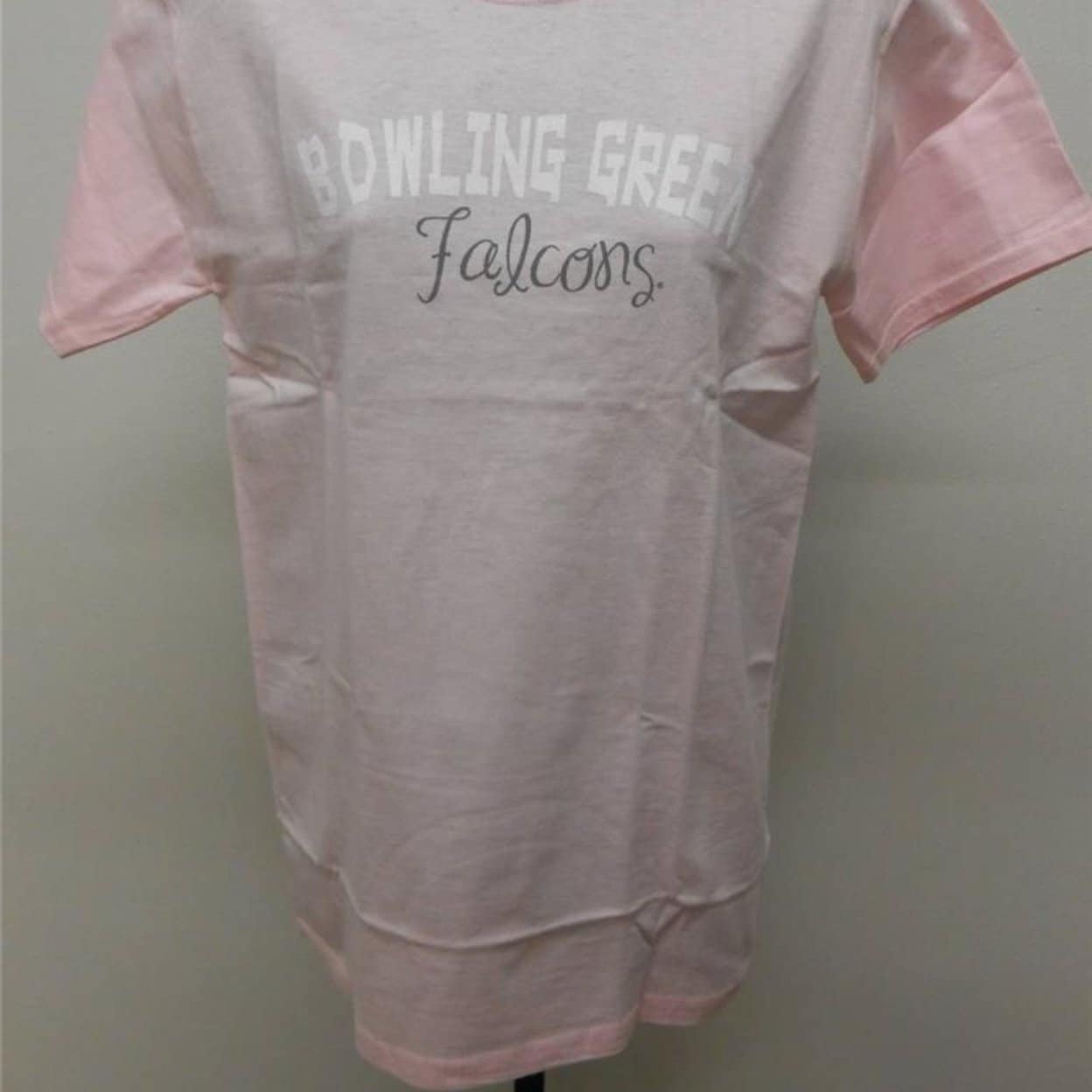 falcons pink shirt