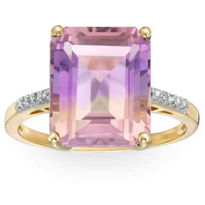 7 Ct Emerald Cut Amethyst Diamond Ring in Yellow Gold