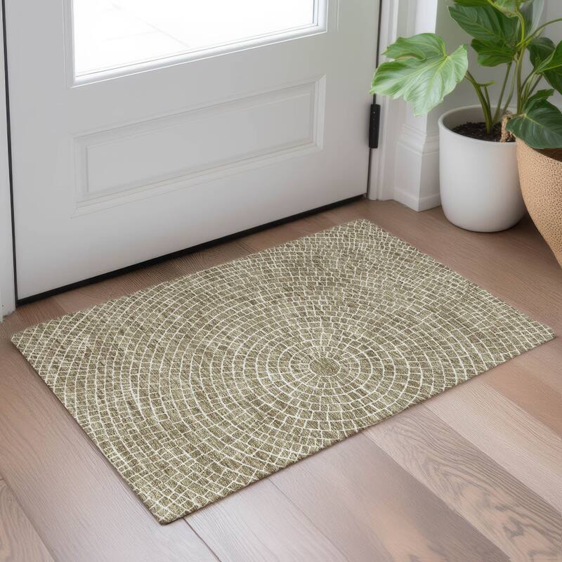 Machine Washable Indoor/ Outdoor Modern Gravity Chantille Rug