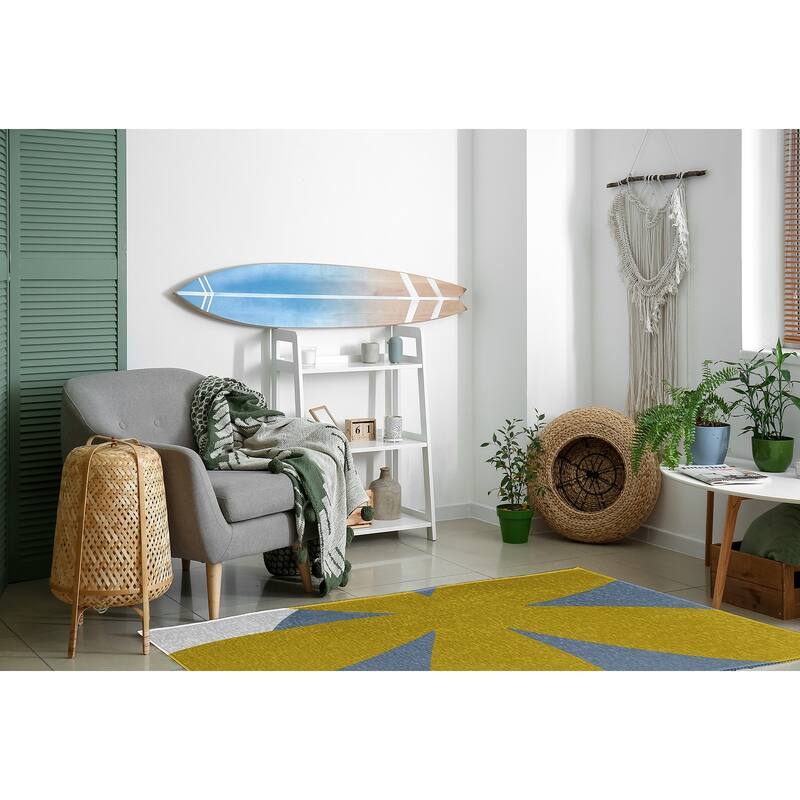 Bold Flower Modern & Contemporary Chenille Area Rug