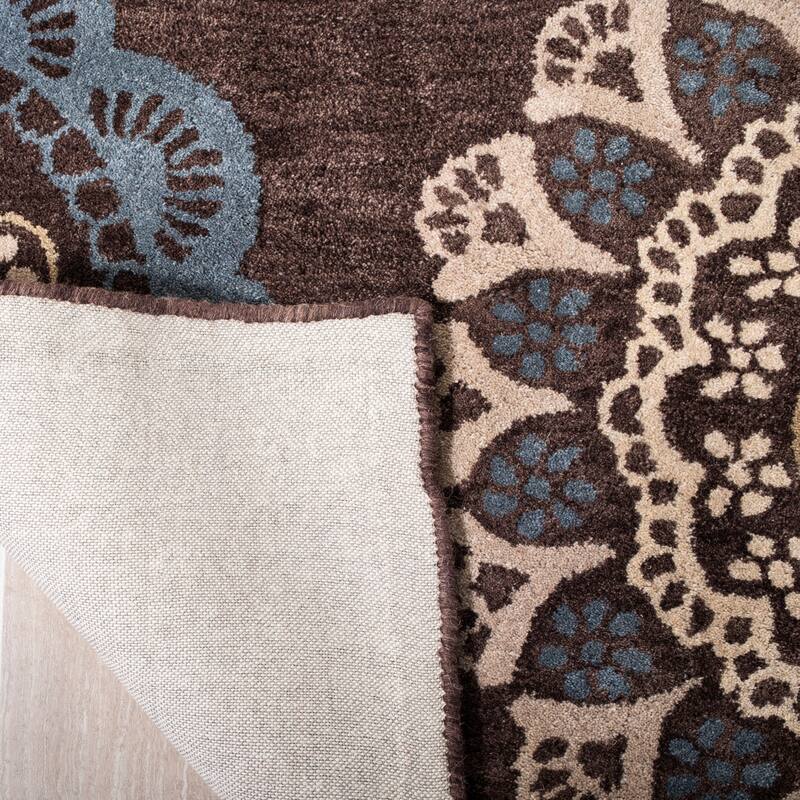 SAFAVIEH Handmade Wyndham Tangela Modern Wool Rug