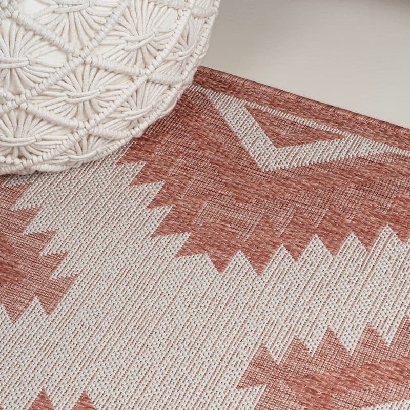 JONATHAN Y Aimee Geometric Moroccan Diamond Black/Cream Indoor/Outdoor Area Rug