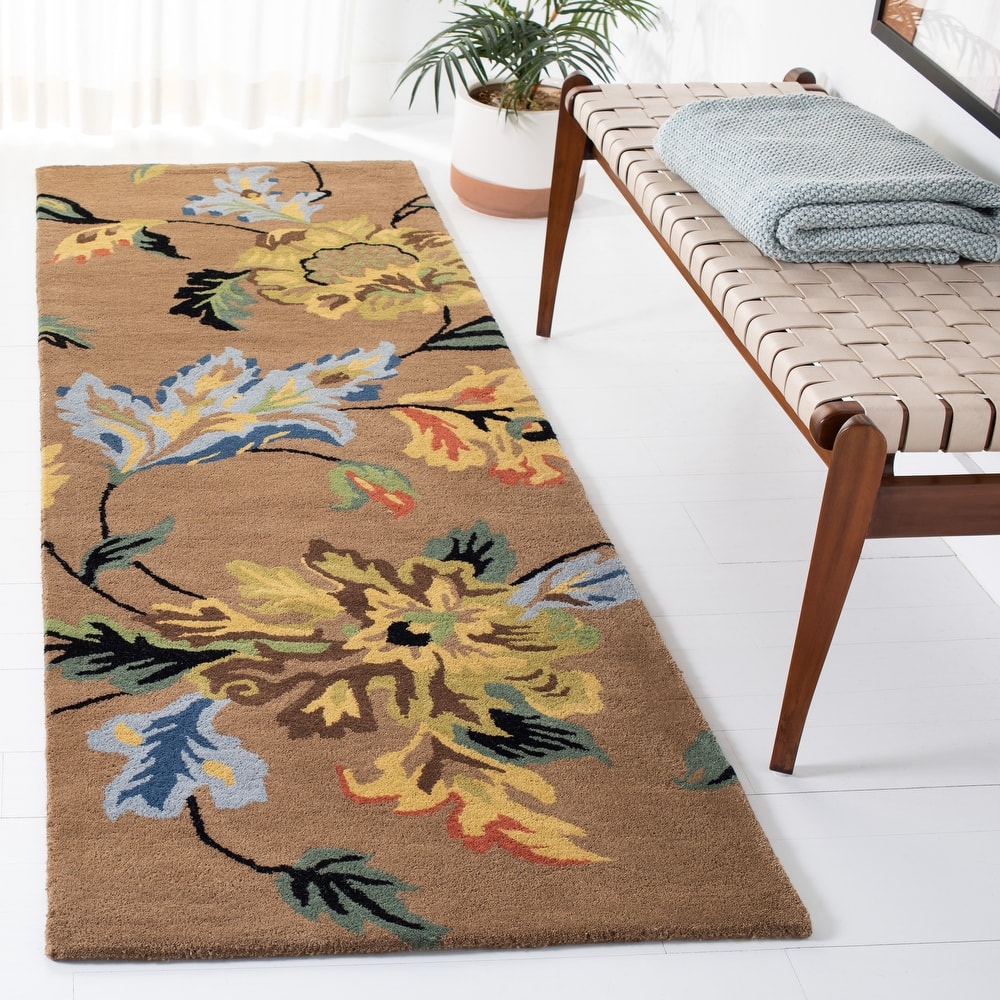 SAFAVIEH Handmade Soho Dwan Floral N.Z. Wool Rug