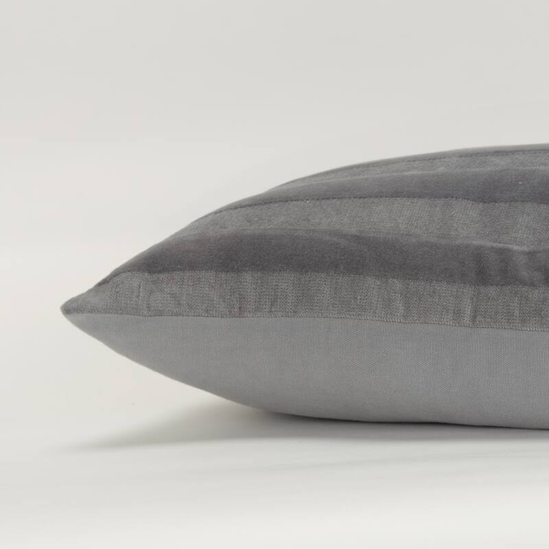 Rizzy Home Transitional Decorative Pillow Cover 14"x26"