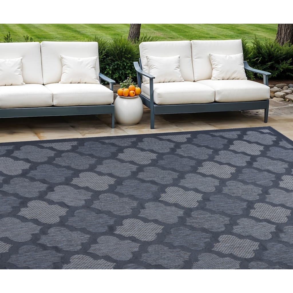 HomeRoots Contemporary Rectangle Outdoor Rug - 8' X 10'